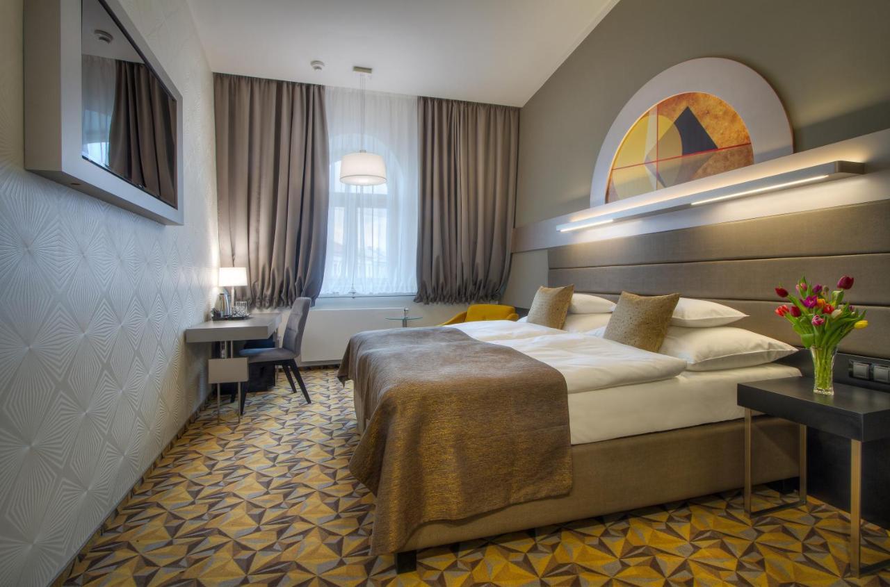 Best Western Premier Hotel Essence Prag Exteriör bild