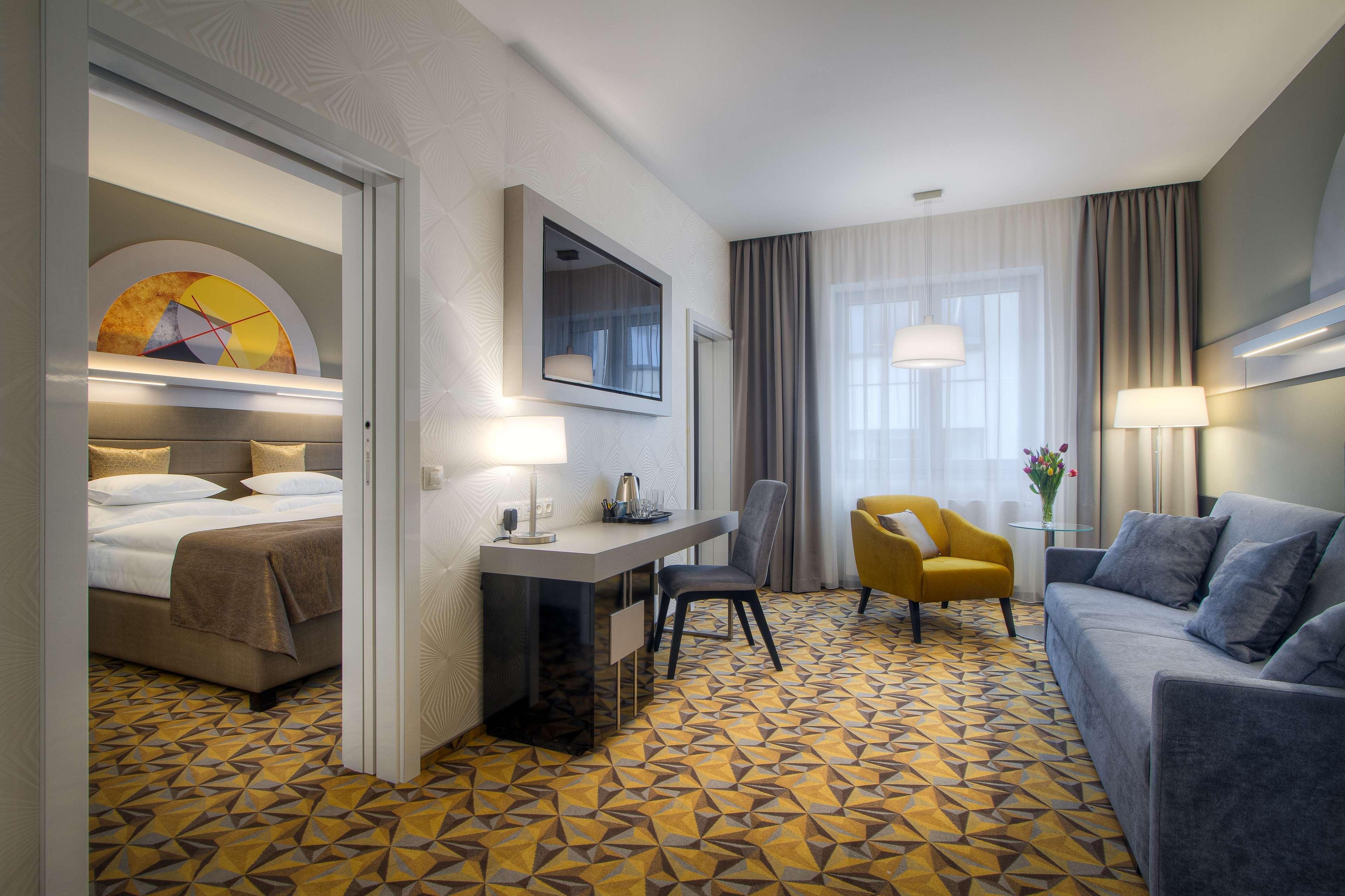 Best Western Premier Hotel Essence Prag Exteriör bild